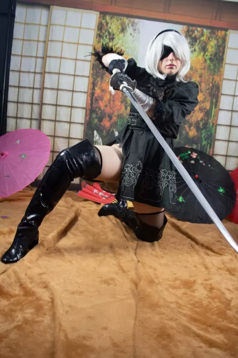 Ensaio Cosplay 2B - Roupa Clássica