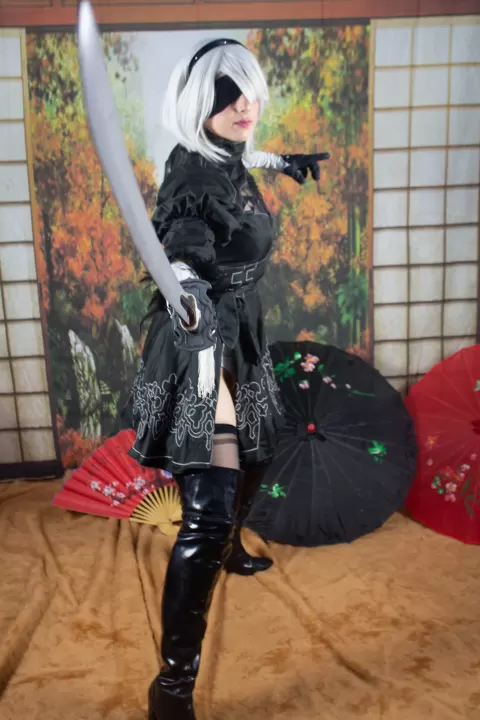 Ensaio Cosplay 2B - Roupa Clássica